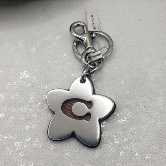 Coach Wildflower Silvertone & Khaki  Signature Logo Bag Charm Keyring - Picture 5 of 10